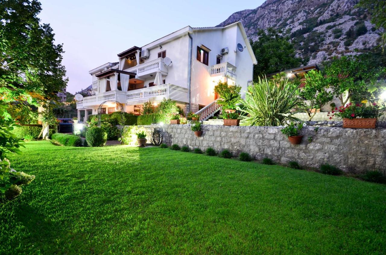 Djardin Apartment Kotor Exterior photo